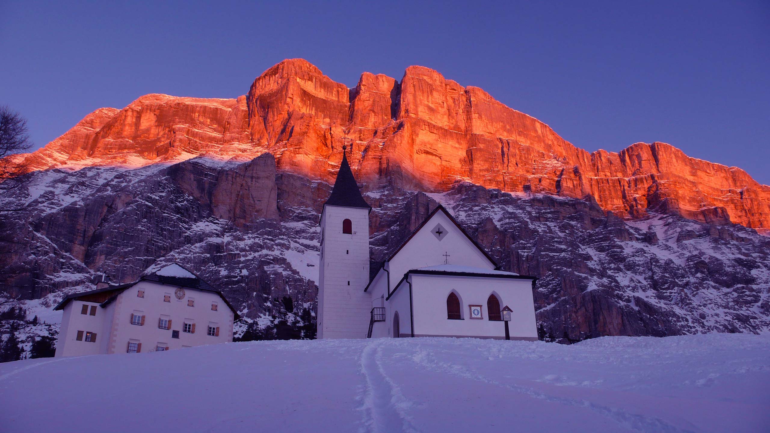 Alta-Badia_Chiesetta-S.-Croce---Hl